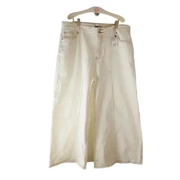 Suzanne Betro Womens Jeans Cream Contrast Stitch High Rise Wide Crop Denim 20 - Picture 1 of 14